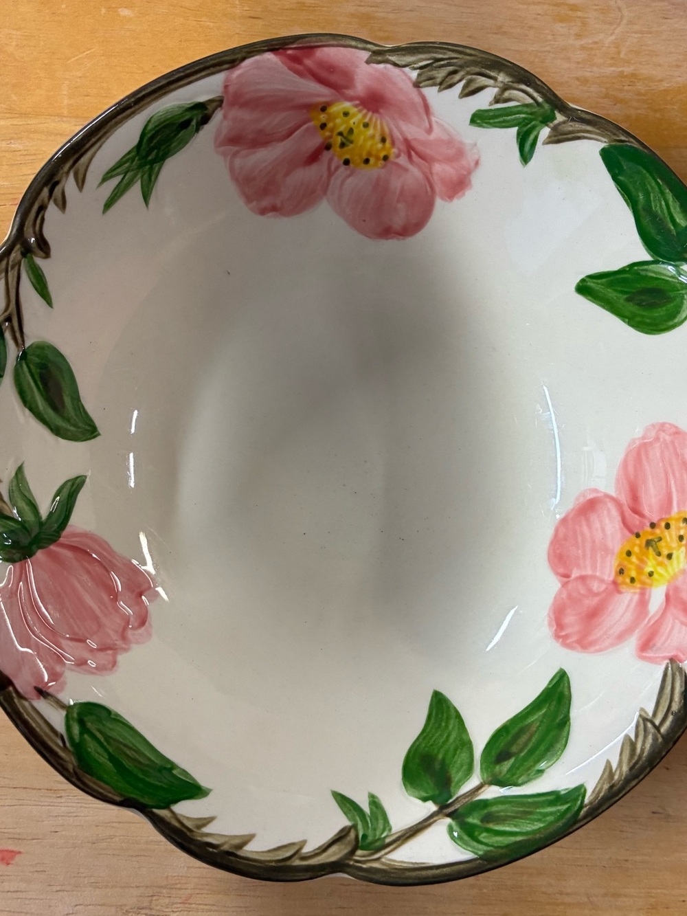 (1) 6 INCH  Vintage Franciscan California Desert Rose Fruit/Dessert Bowl.